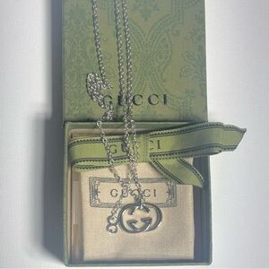 Gucci Silver Interlocking G Necklace Unisex
